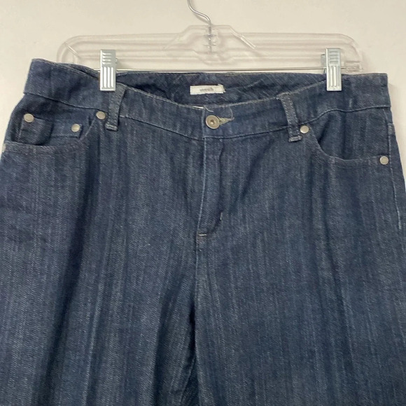 Liz And Co Stretch Women's Size 10 Cropped Capris Dark Wash - Picture 2 of 10